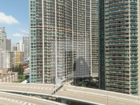 METROPOLIS TOWER (都會大廈) 