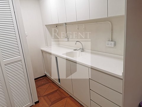 CONVENTION PLAZA OFFICE TWR              (會展廣場 辦公大樓       ) 