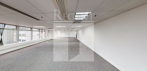 UNIVERSAL TRADE CTR (環貿中心) 