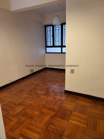 金寶花園 黃竹坑 中層 A007877 售盤