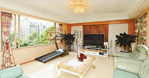LUNG CHEUNG VILLA Kowloon Tong T135698 For Buy