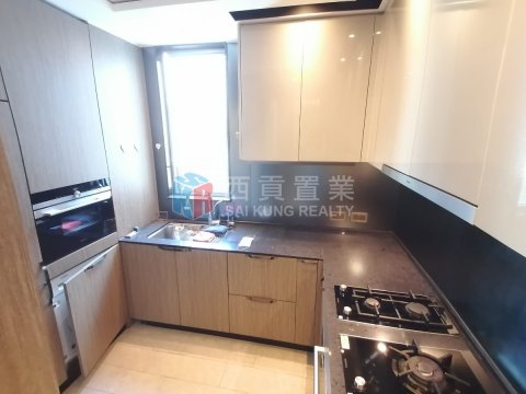 傲瀧 