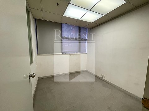 VOGUE CTR (时采中心) 