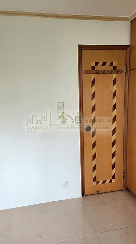 鳳德村 鑽石山 W041130 售盤