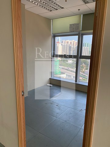T G PLACE (電訊一代廣場) 