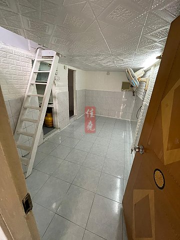 上水圍石屋3房可寵物 上水 地下 004170 售盤