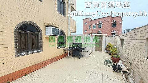Detached House with Enclosed Garden  Sai Kung H 019931 For Buy