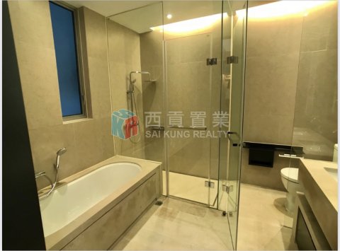 傲瀧 