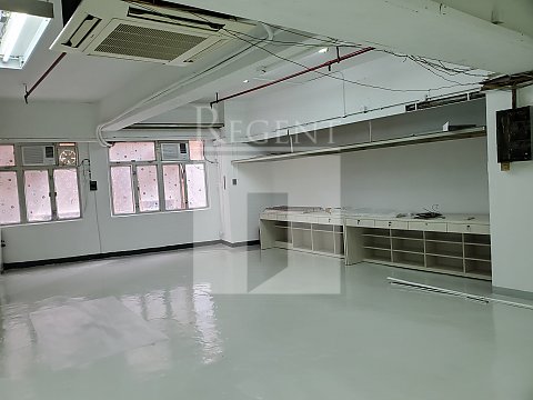 KWUN TONG IND CTR BLK 04 (觀塘工業中心 第04座) 