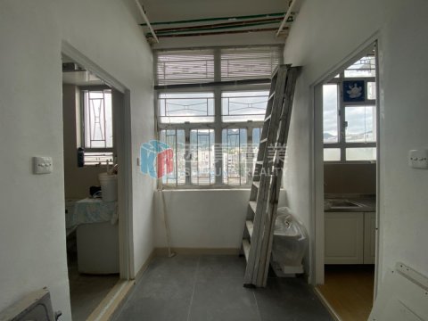 萬年街 西貢唐樓