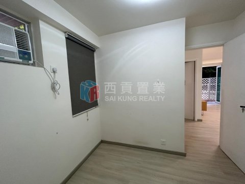 慶徑石