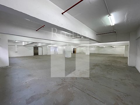 GOLDEN BEAR IND CTR (金熊工业中心) 