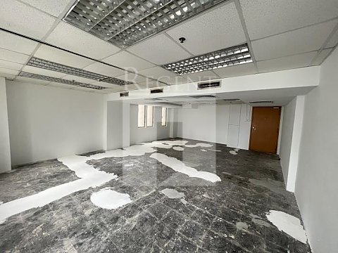 Tai Sang Bank Bldg (大生銀行大廈) 