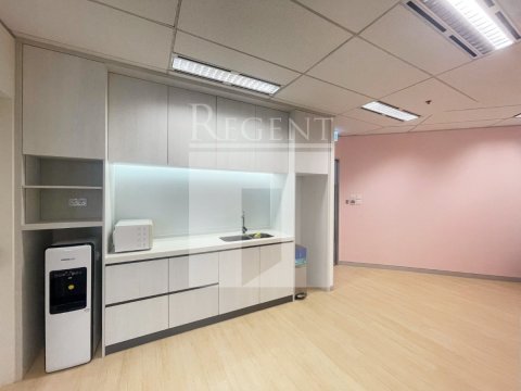 TIMES SQUARE (時代廣場) 