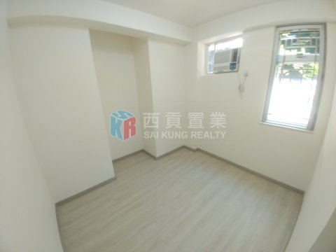 慶徑石