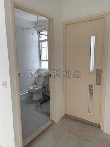 麗翠苑 長沙灣 高層 N088133 售盤