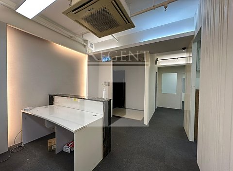 EASTERN COM CTR (东区商业中心) 