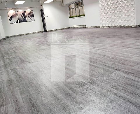 Kwun Tong Industrial, Everest Industrial Centre