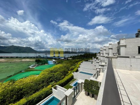 泓碧 馬鞍山 全幢 1190082 售盤