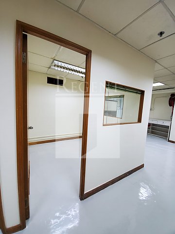 KWUN TONG IND CTR BLK 04 (觀塘工業中心 第04座) 