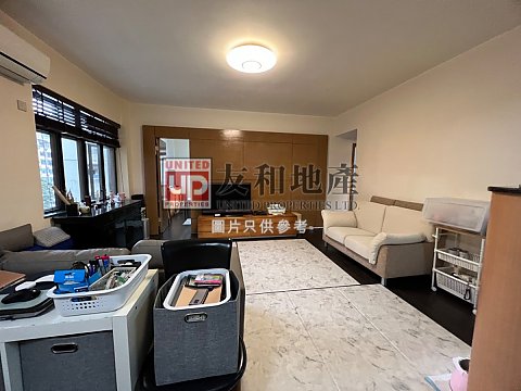 頤園大廈 何文田 K138073 售盤