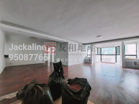 BEVERLY VILLAS BLK 09 Kowloon Tong L T137432 For Buy