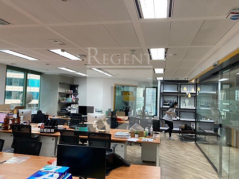 Tsim Sha Tsui Office, Toy House