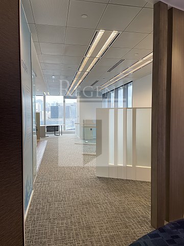 LANDMARK EAST AXA TWR (城東誌 安盛金融大樓) 