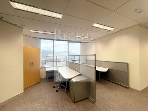 TIMES SQUARE (時代廣場) TIMES SQUARE (時代廣場)