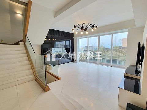 BEVERLY HILLS  Tai Po 022900 For Buy