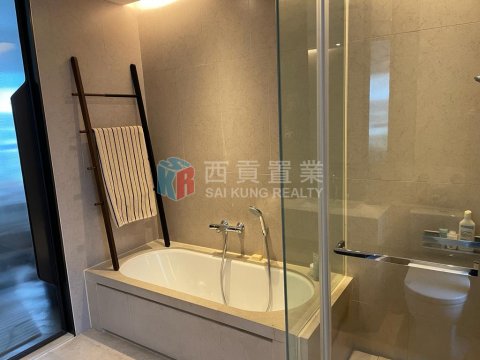 傲瀧 