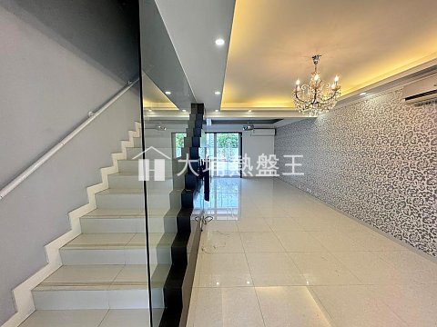 康樂園  