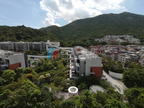 傲瀧 