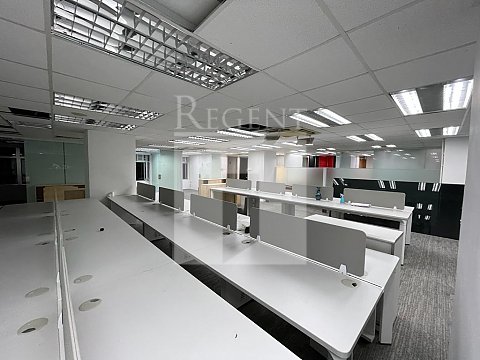 Ka Ming Court (嘉名工廠大廈) 