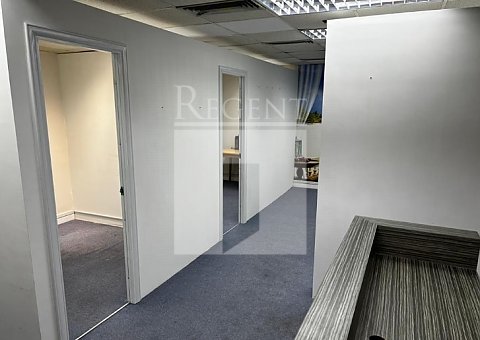 好兆年行 第01期, 香港写字楼