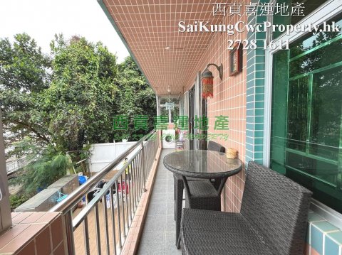 Nearby Main Road 1/F with Balcony Sai Kung 023265 For Buy