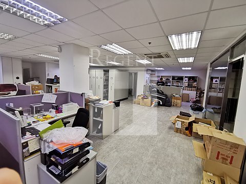 Hunghom Office, Kaiser Est Phase 01