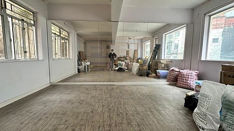 加連威老道61號 尖沙咀 低層 002411 售盤
