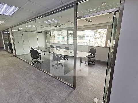 KAISER EST PH 01 (凱旋工商中心 第01期) 