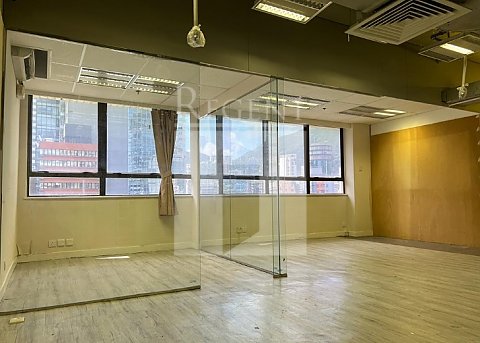 CHUNG WAI COM BLDG (中威商業大廈) 