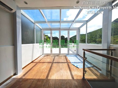 Modern Style Town House Nearby Main Road Sai Kung H 027034 For Buy