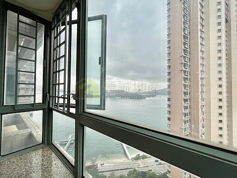 SEA CREST VILLA PH 01 BLK 04 Tsuen Wan C030161 For Buy