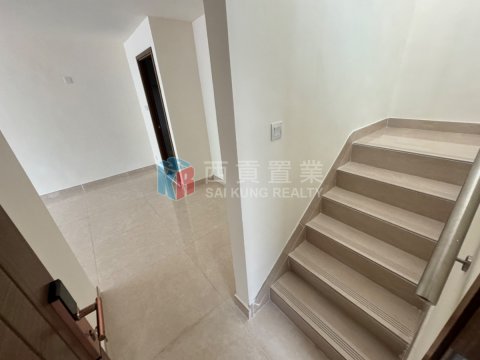 企嶺下老圍 西沙路 企嶺下老圍 西沙路