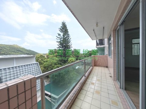 1/F with Balcony*Quiet Location Sai Kung 010003 For Buy