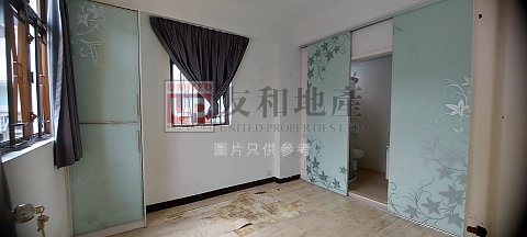 LA SALLE BLDG Kowloon Tong L T142318 For Buy