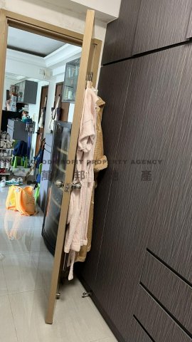 BROADVIEW COURT BLK 01 Wong Chuk Hang H A027118 For Buy