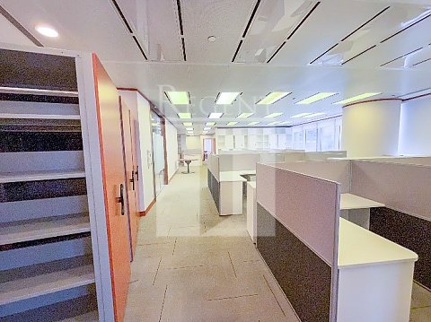 WYNDHAM ST 8 (雲咸街8號) 