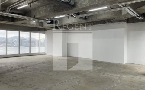 SINO PLAZA (信和廣場) 