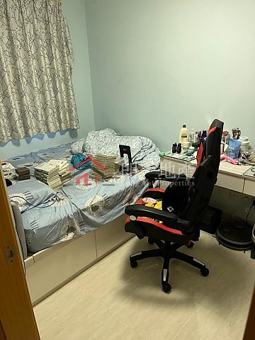 錦上路村屋