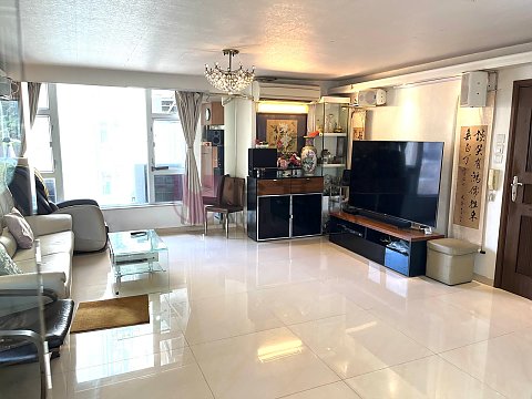 MEI FOO PH 04 BROADWAY 83 Lai Chi Kok H M025382 For Buy